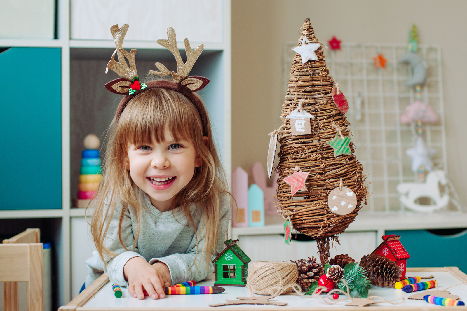 7 Cute Crafts with Old Christmas Cards - Family Focus Blog