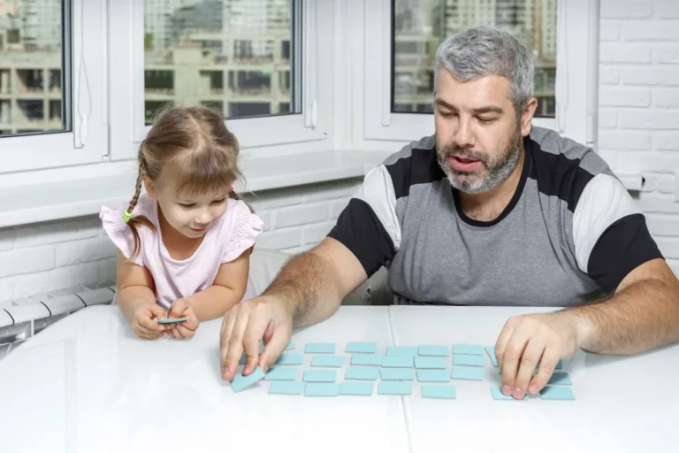 Jak se naučit měsíce anglicky a hravě rozšiřovat slovní zásobu