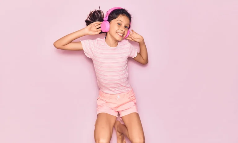 Todo es mejor con una canción. ¿Deberían usarse canciones para enseñar inglés a los niños?