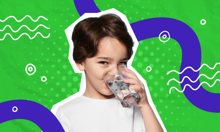 Quanta acqua devono bere i bambini? 