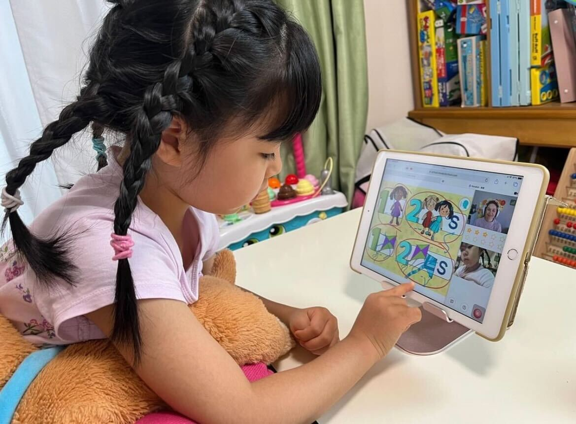 おうち英語5年目に出会ったオンライン英会話ノバキッドとは？