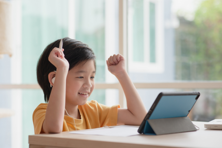 어떻게 아이에게 영어 알파벳을 가르칠까요?