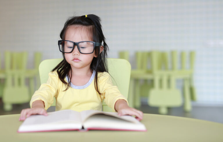 노래를 이용하여 아이에게 영어를 가르쳐야 할까요?