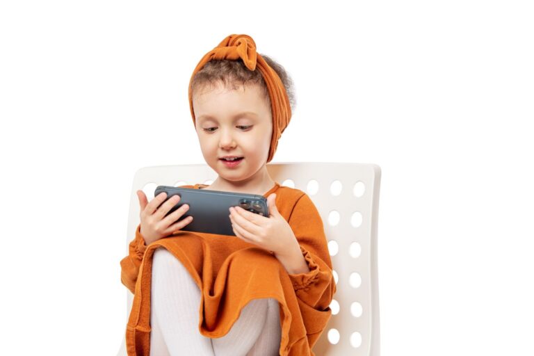 <strong>Modalități pentru copii de a învăța engleza simplu și rapid</strong>